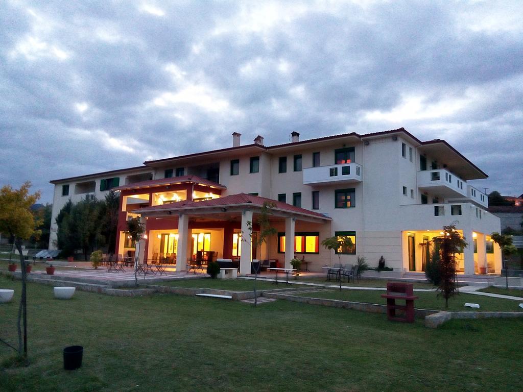 Elimeia 3 Hotel Aiani Exterior photo